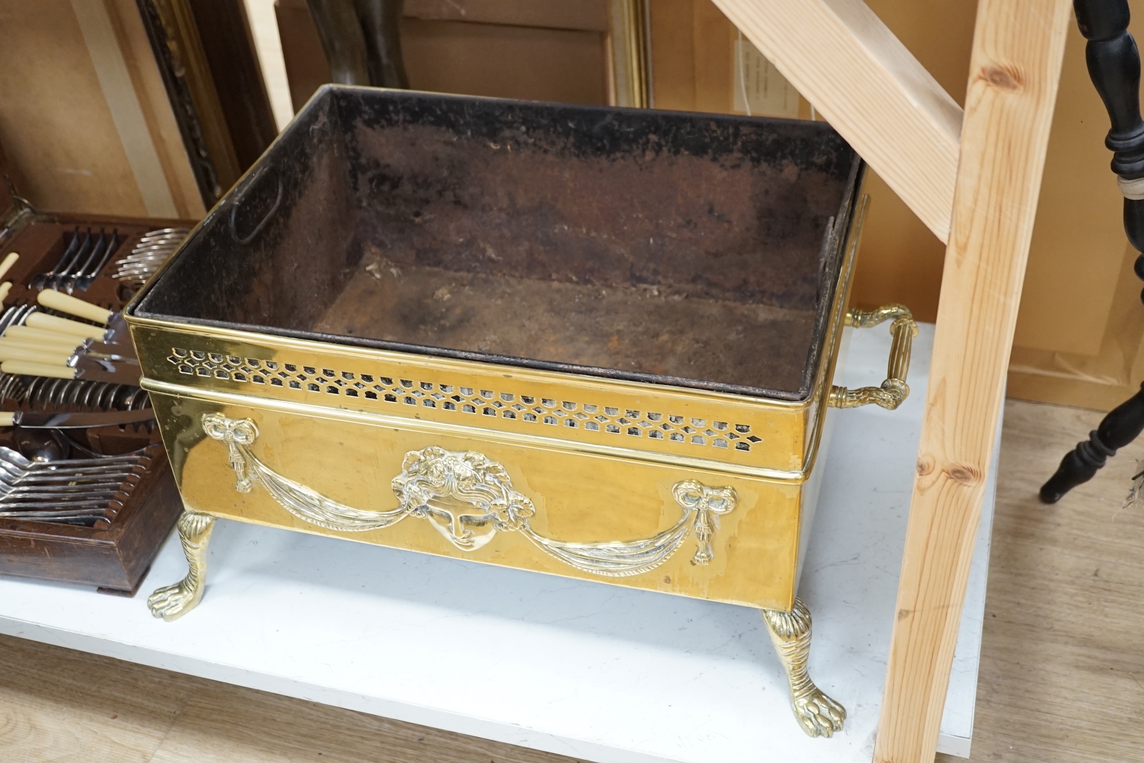 An early 20th century brass coal/log bin, 70cm wide
